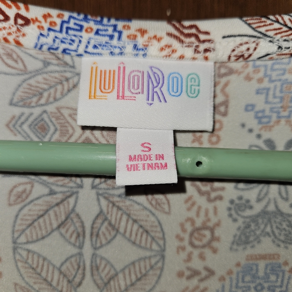 Lularoe - Picture 3 of 3
